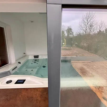 Wellness House Pohadkovy Raj Villa *